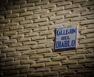 Callejon del Diablo en Toledo